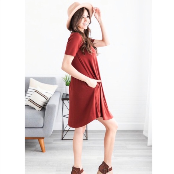 ✴️ FINAL SALE BRICK POCKET DRESS! SMALL! 💕 LAST 1 - Picture 3 of 3